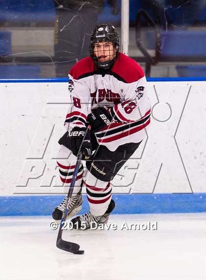 Thumbnail 3 in Tabor Academy vs Nobles & Greenough photogallery.