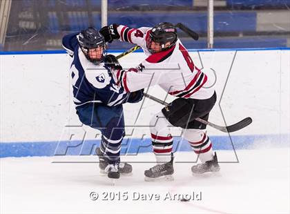 Thumbnail 3 in Tabor Academy vs Nobles & Greenough photogallery.