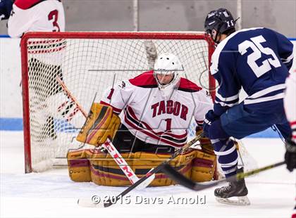 Thumbnail 3 in Tabor Academy vs Nobles & Greenough photogallery.