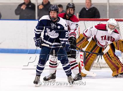 Thumbnail 3 in Tabor Academy vs Nobles & Greenough photogallery.