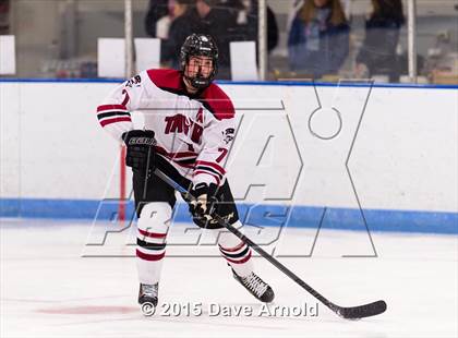 Thumbnail 2 in Tabor Academy vs Nobles & Greenough photogallery.