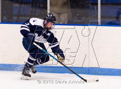 Thumbnail 1 in Tabor Academy vs Nobles & Greenough photogallery.