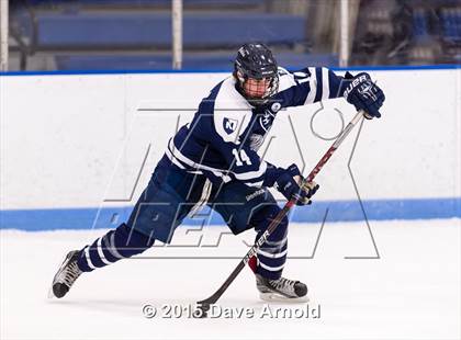 Thumbnail 3 in Tabor Academy vs Nobles & Greenough photogallery.