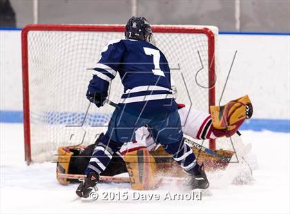 Thumbnail 1 in Tabor Academy vs Nobles & Greenough photogallery.