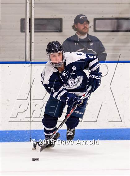 Thumbnail 1 in Tabor Academy vs Nobles & Greenough photogallery.