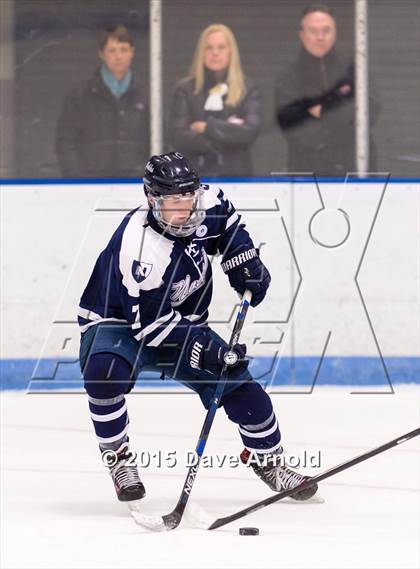 Thumbnail 2 in Tabor Academy vs Nobles & Greenough photogallery.