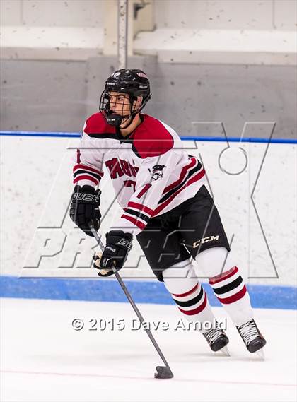 Thumbnail 1 in Tabor Academy vs Nobles & Greenough photogallery.