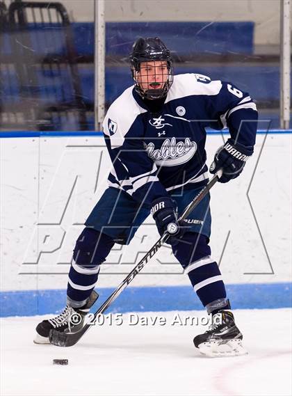 Thumbnail 2 in Tabor Academy vs Nobles & Greenough photogallery.