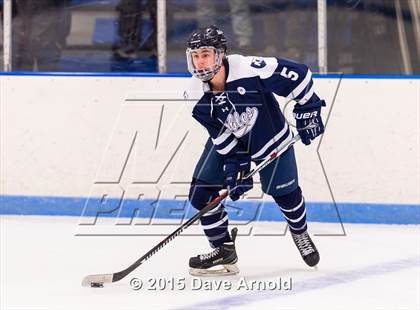 Thumbnail 3 in Tabor Academy vs Nobles & Greenough photogallery.