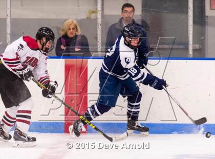 Thumbnail 2 in Tabor Academy vs Nobles & Greenough photogallery.