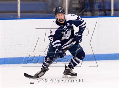 Thumbnail 3 in Tabor Academy vs Nobles & Greenough photogallery.