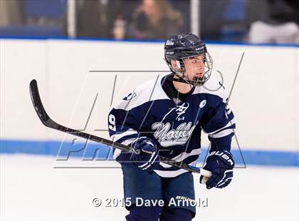 Thumbnail 3 in Tabor Academy vs Nobles & Greenough photogallery.