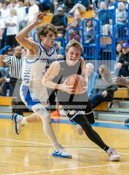 Thumbnail 3 in Guerin Catholic vs. Indianapolis Bishop Chatard (IHSAA 3A Sectional 27 final) photogallery.
