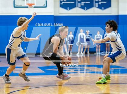 Thumbnail 2 in Guerin Catholic vs. Indianapolis Bishop Chatard (IHSAA 3A Sectional 27 final) photogallery.