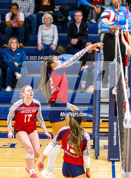 Thumbnail 3 in Grassfield @ West Springfield (VHSL, Class 6, State Semi-Final) photogallery.