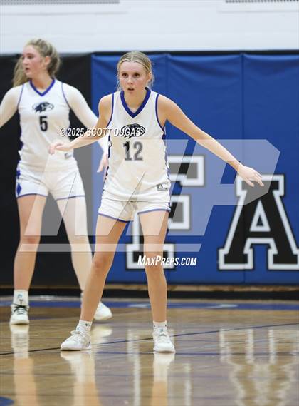 Thumbnail 2 in Lewiston-Porter @ Frontier photogallery.