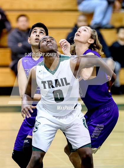 Thumbnail 3 in Tokay vs Monterey Trail (NIKE Elk Grove vs. Stockton Challenge) photogallery.