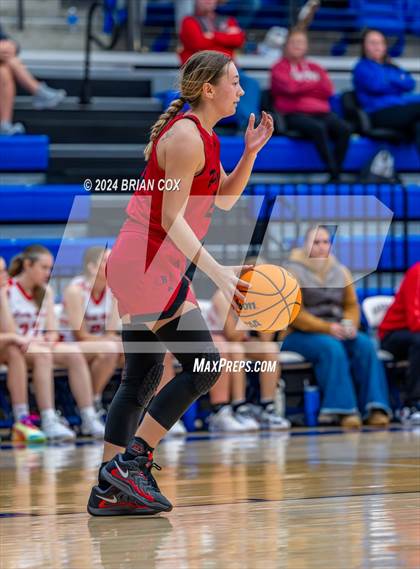 Thumbnail 2 in Highland vs Branson (Lendel Thomas Classic) photogallery.