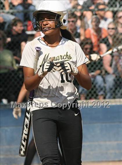 Thumbnail 1 in Leigh vs. Archbishop Mitty (CIF CCS D2 Final) photogallery.