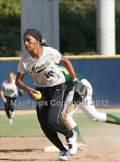 Thumbnail 2 in Leigh vs. Archbishop Mitty (CIF CCS D2 Final) photogallery.