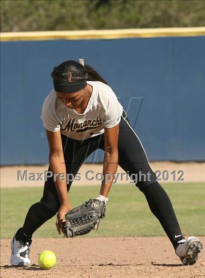 Thumbnail 3 in Leigh vs. Archbishop Mitty (CIF CCS D2 Final) photogallery.