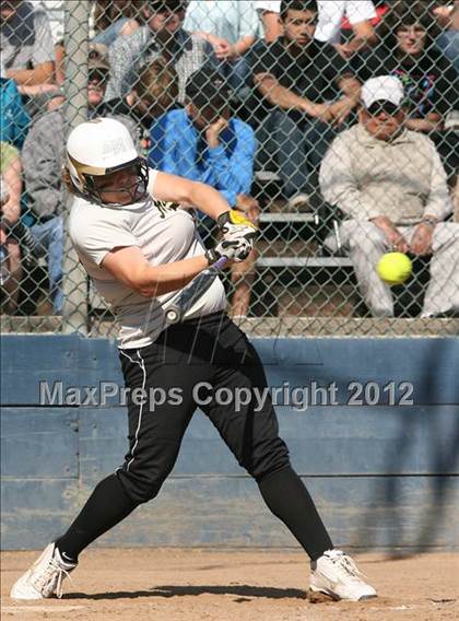 Thumbnail 3 in Leigh vs. Archbishop Mitty (CIF CCS D2 Final) photogallery.