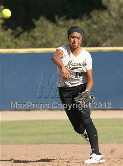 Thumbnail 2 in Leigh vs. Archbishop Mitty (CIF CCS D2 Final) photogallery.