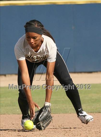 Thumbnail 2 in Leigh vs. Archbishop Mitty (CIF CCS D2 Final) photogallery.