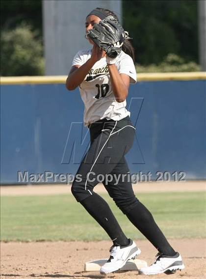 Thumbnail 3 in Leigh vs. Archbishop Mitty (CIF CCS D2 Final) photogallery.