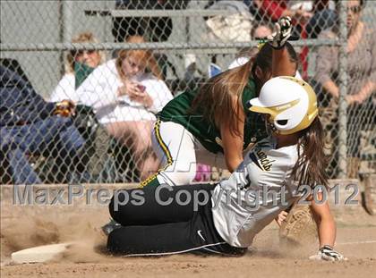 Thumbnail 3 in Leigh vs. Archbishop Mitty (CIF CCS D2 Final) photogallery.