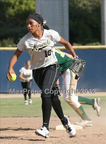 Thumbnail 3 in Leigh vs. Archbishop Mitty (CIF CCS D2 Final) photogallery.