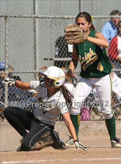Thumbnail 2 in Leigh vs. Archbishop Mitty (CIF CCS D2 Final) photogallery.