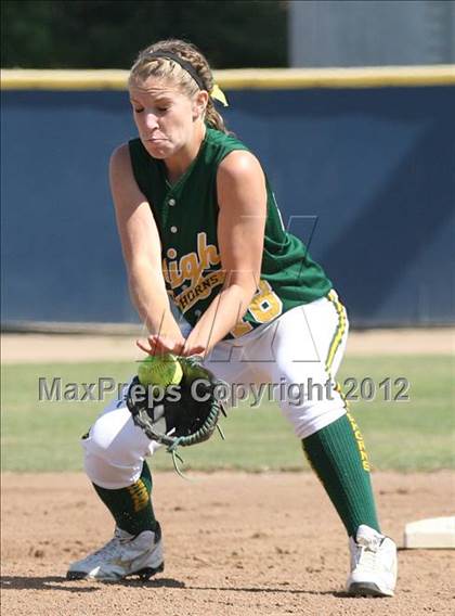 Thumbnail 2 in Leigh vs. Archbishop Mitty (CIF CCS D2 Final) photogallery.