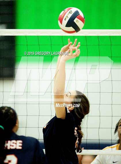 Thumbnail 2 in Sachse vs Lamar photogallery.