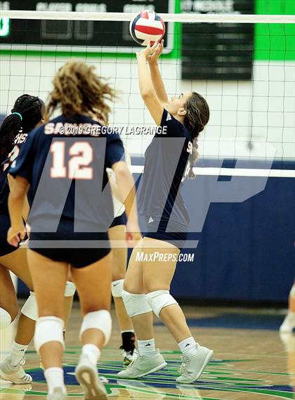 Thumbnail 1 in Sachse vs Lamar photogallery.