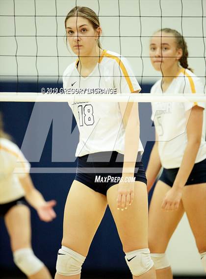 Thumbnail 1 in Sachse vs Lamar photogallery.