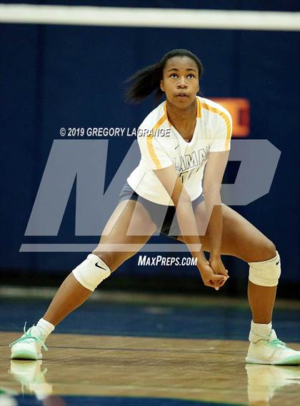 Thumbnail 2 in Sachse vs Lamar photogallery.