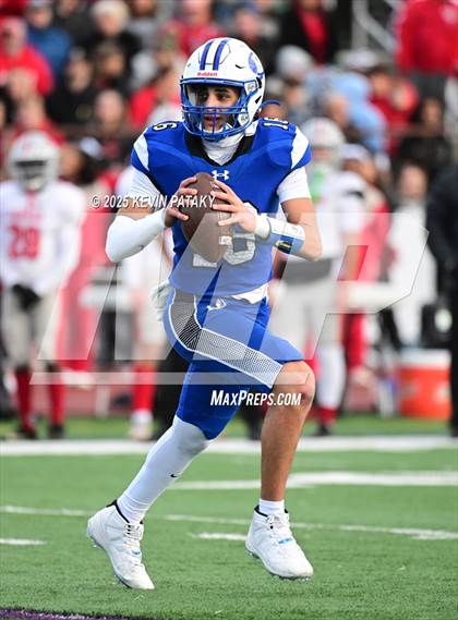 Thumbnail 1 in Conard @ Hall photogallery.