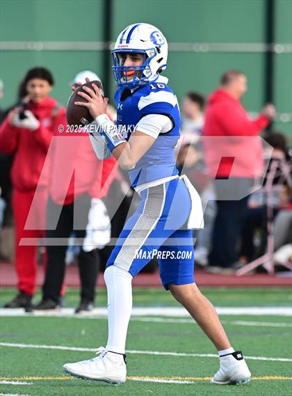 Thumbnail 1 in Conard @ Hall photogallery.