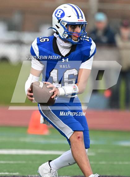 Thumbnail 2 in Conard @ Hall photogallery.