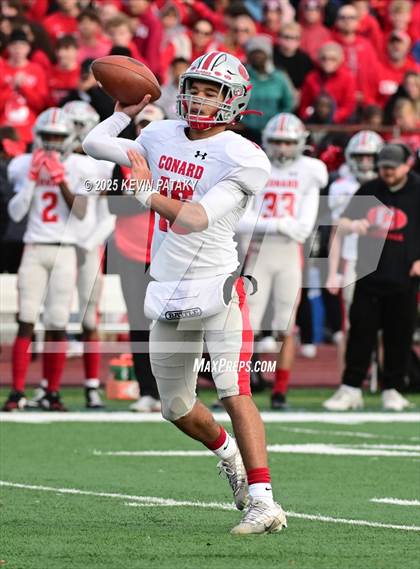 Thumbnail 2 in Conard @ Hall photogallery.