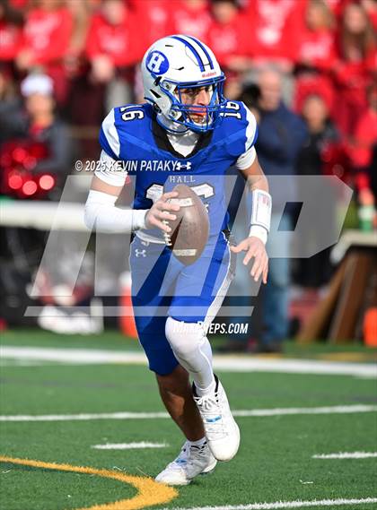 Thumbnail 2 in Conard @ Hall photogallery.