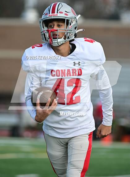 Thumbnail 1 in Conard @ Hall photogallery.