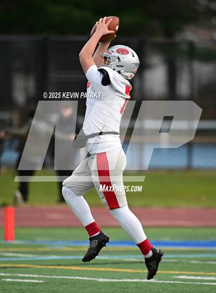 Thumbnail 1 in Conard @ Hall photogallery.