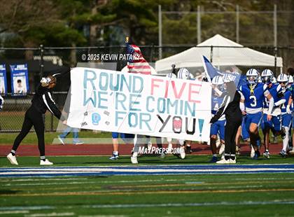 Thumbnail 3 in Conard @ Hall photogallery.