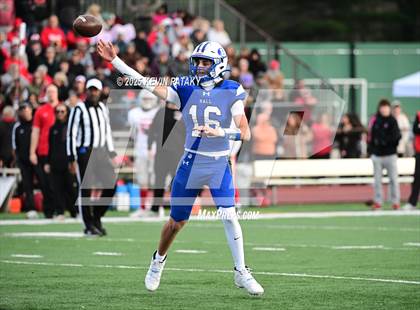 Thumbnail 1 in Conard @ Hall photogallery.