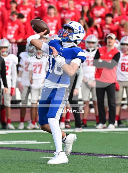 Thumbnail 2 in Conard @ Hall photogallery.