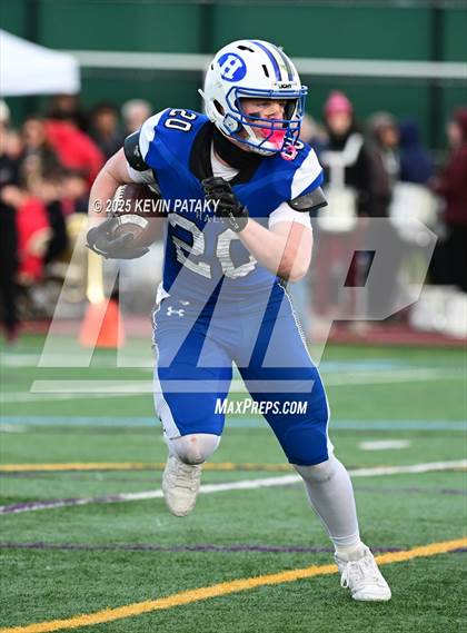 Thumbnail 1 in Conard @ Hall photogallery.