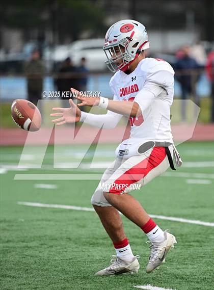 Thumbnail 1 in Conard @ Hall photogallery.