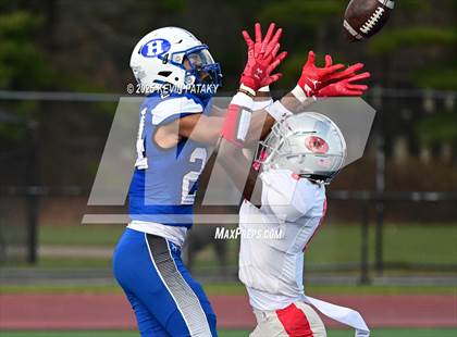 Thumbnail 1 in Conard @ Hall photogallery.